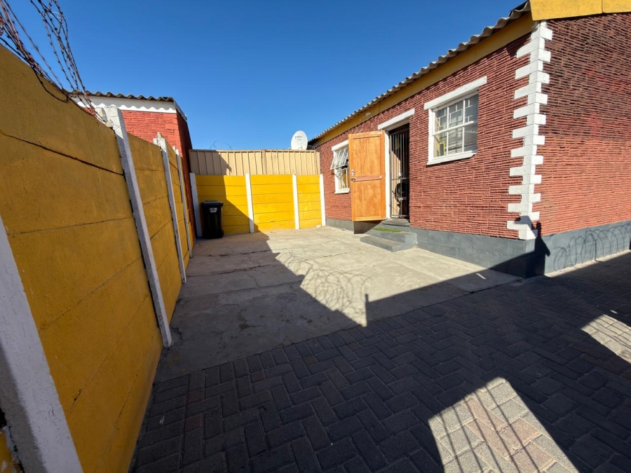2 Bedroom Property for Sale in Belhar Western Cape